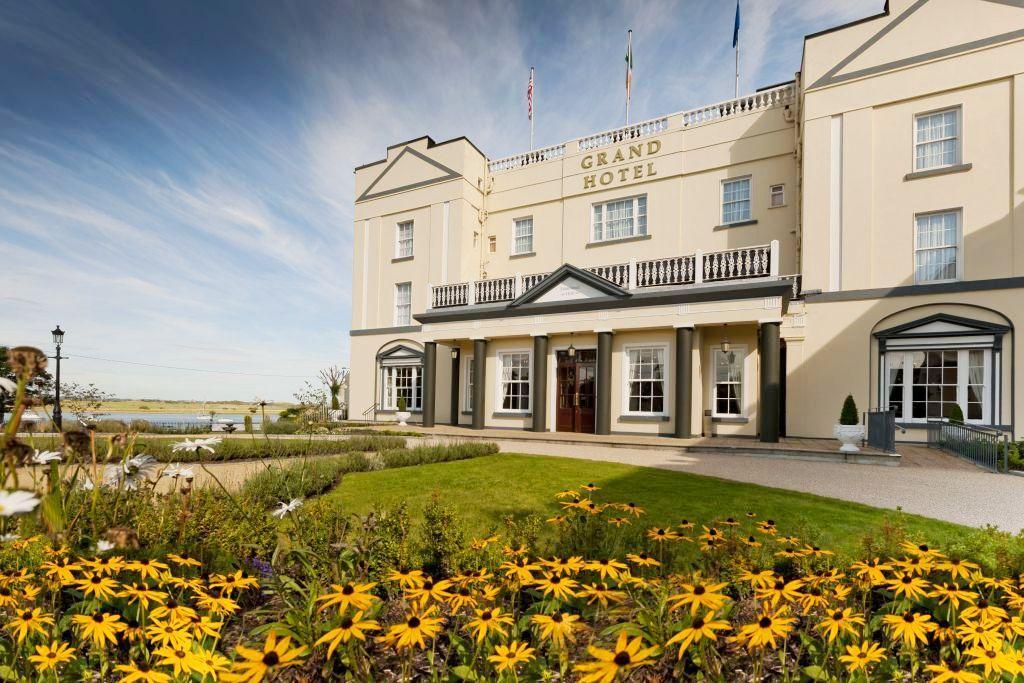 Hotel The Grand Malahide Esterno foto